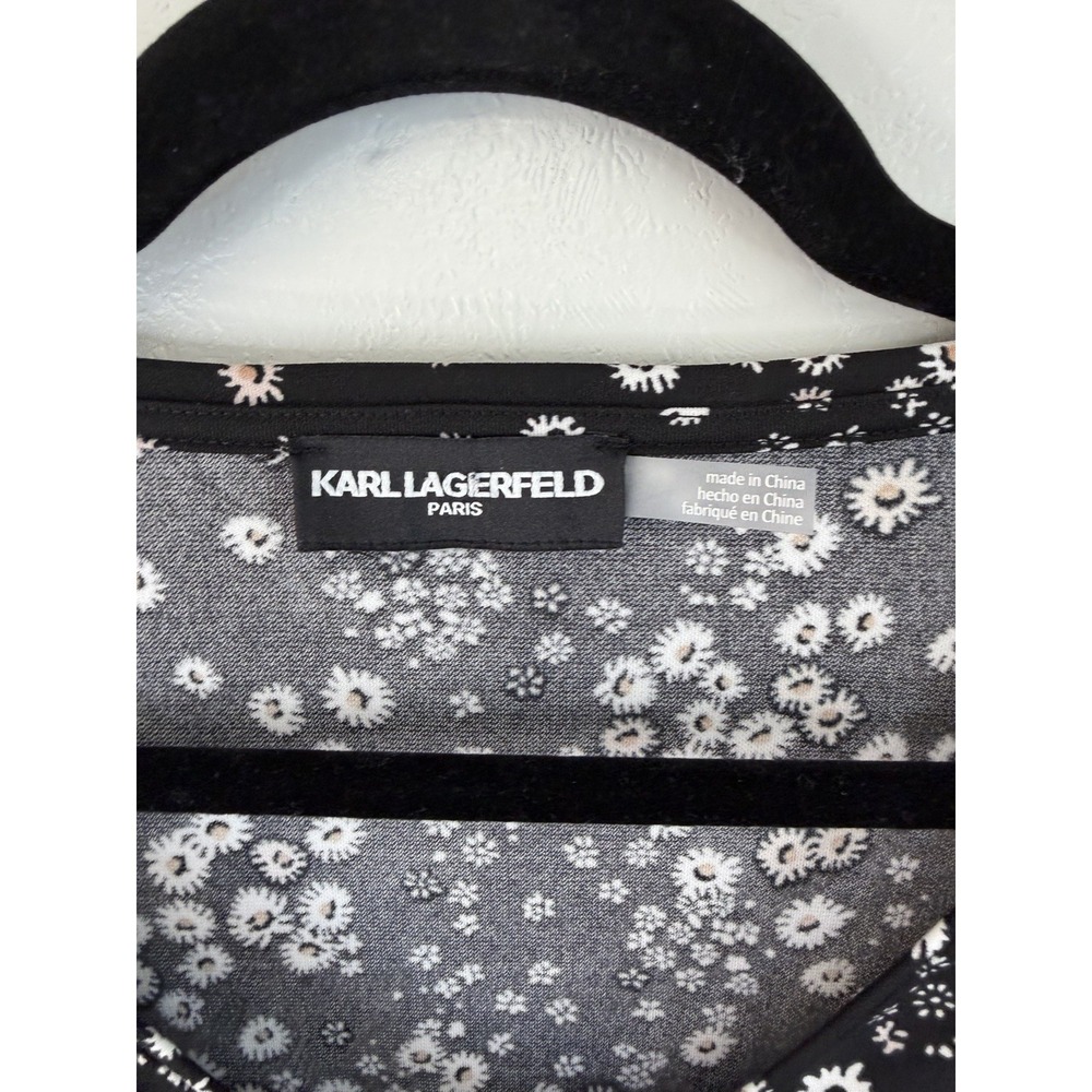 Karl Lagerfield Pullover Top W V Neck And Covered Buttons No Size Tag See Pics - Picture 7 of 12
